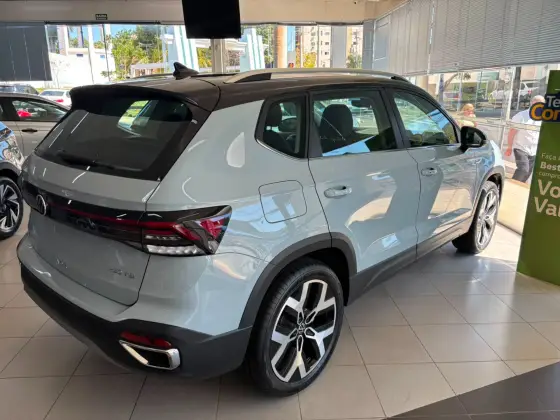 VOLKSWAGEN TAOS 1.4 250 TSI TOTAL FLEX HIGHLINE AUTOMÁTICO VOLKSWAGEN TAOS 1.4 250 TSI TOTAL FLEX HIGHLINE AUTOMÁTICO