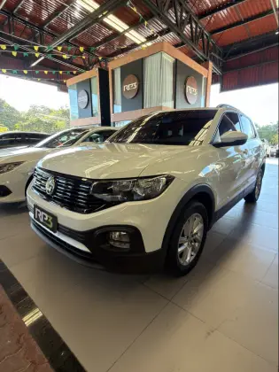 VOLKSWAGEN T-CROSS 1.0 200 TSI TOTAL FLEX AUTOMÁTICO VOLKSWAGEN T-CROSS 1.0 200 TSI TOTAL FLEX AUTOMÁTICO