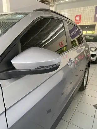 VOLKSWAGEN-T-CROSS-2023