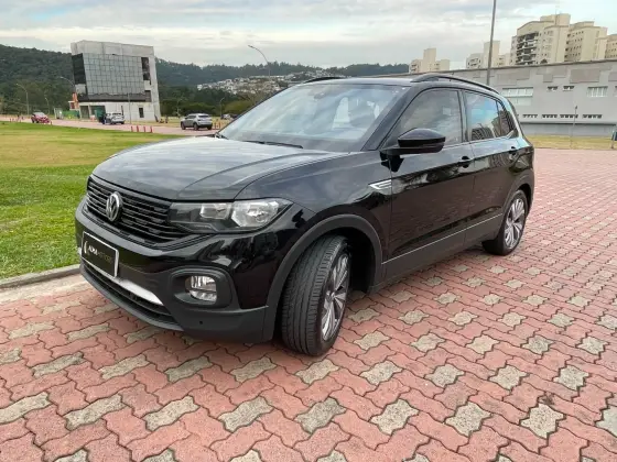 VOLKSWAGEN T-CROSS 1.0 200 TSI TOTAL FLEX COMFORTLINE AUTOMÁTICO VOLKSWAGEN T-CROSS 1.0 200 TSI TOTAL FLEX COMFORTLINE AUTOMÁTICO