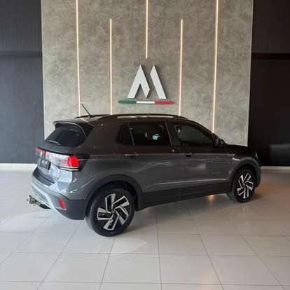 VOLKSWAGEN-T-CROSS-2025