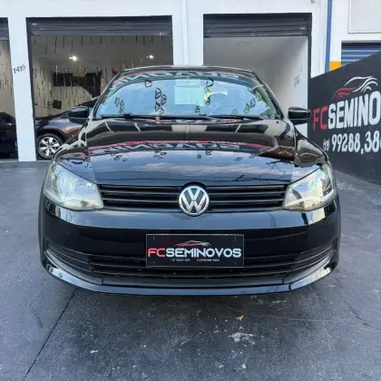 VOLKSWAGEN VOYAGE 1.6 MI TREND 8V FLEX 4P MANUAL VOLKSWAGEN VOYAGE 1.6 MI TREND 8V FLEX 4P MANUAL