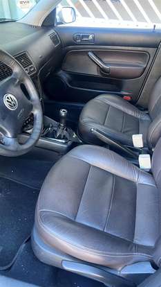 VOLKSWAGEN-GOLF-2000