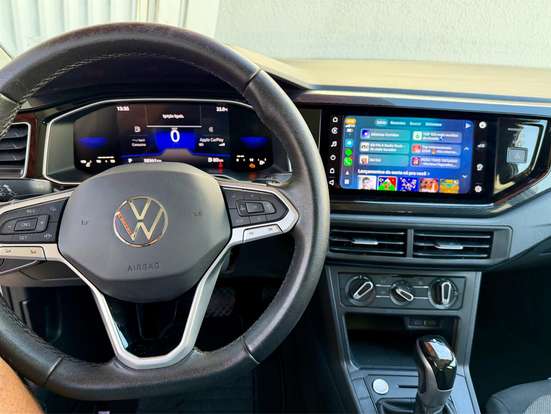 VOLKSWAGEN-POLO-2023