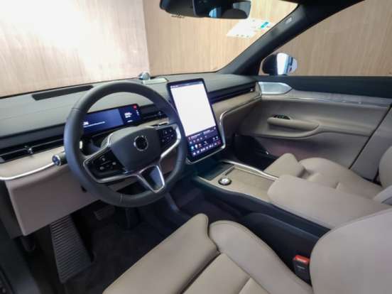 VOLVO-EX90-P8 RECHARGE TWIN ELECTRIC PERFORMANCE ULTRA AWD VOLVO-EX90-2024