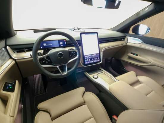 VOLVO-EX90-P8 RECHARGE TWIN ELECTRIC PERFORMANCE ULTRA AWD VOLVO-EX90-2024