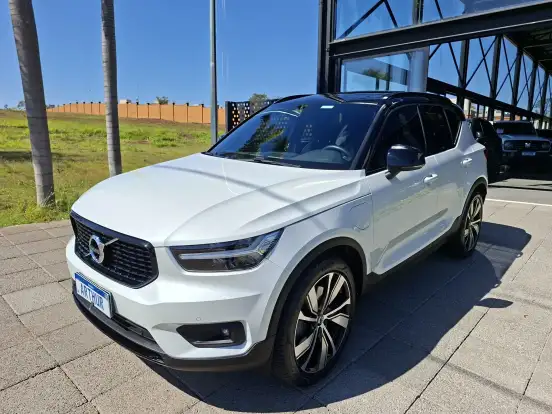 VOLVO-XC40-1.5 T5 RECHARGE R-DESIGN GEARTRONIC VOLVO-XC40-2021