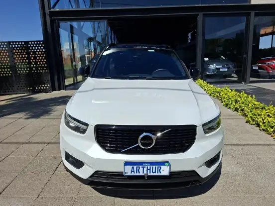 VOLVO-XC40-1.5 T5 RECHARGE R-DESIGN GEARTRONIC VOLVO-XC40-2021