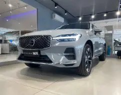 VOLVO XC60 2.0 T8 PHEV ULTRA AWD GEARTRONIC VOLVO XC60 2.0 T8 PHEV ULTRA AWD GEARTRONIC