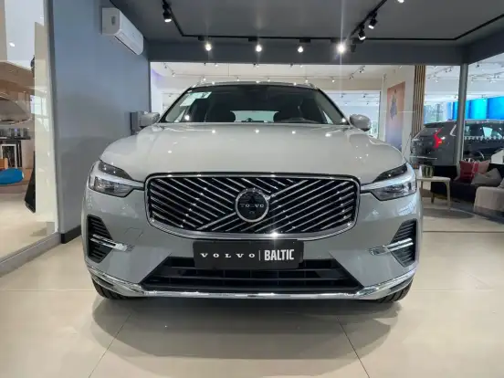 VOLVO-XC60-2026