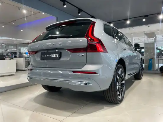 VOLVO-XC60-2026