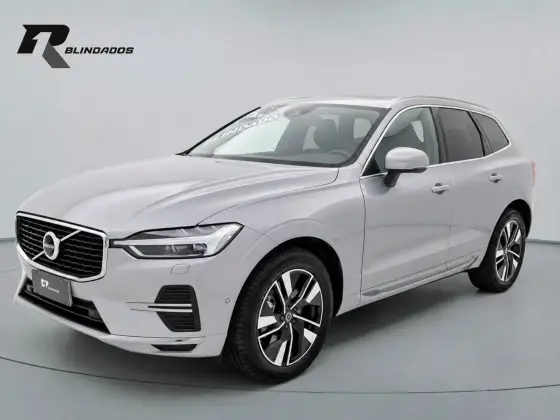VOLVO XC60 2.0 T8 PHEV ULTRA AWD GEARTRONIC VOLVO XC60 2.0 T8 PHEV ULTRA AWD GEARTRONIC