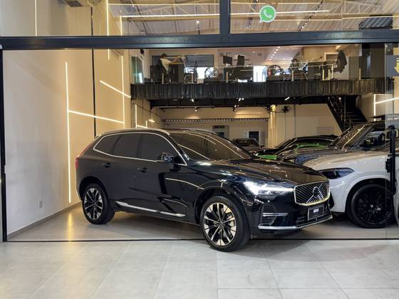 VOLVO XC60 2.0 T8 PHEV ULTRA AWD GEARTRONIC