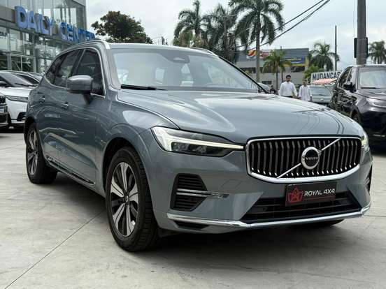 VOLVO-XC60-2022