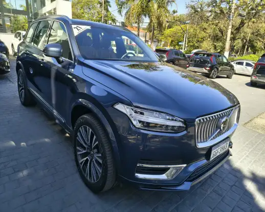 VOLVO-XC90-2021