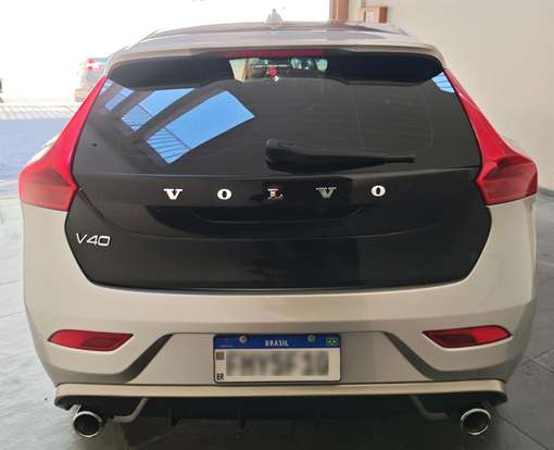 VOLVO-V40-2.0 T4 DYNAMIC TURBO GASOLINA 4P AUTOMÁTICO VOLVO-V40-2013