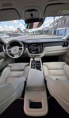 VOLVO-XC60-2.0 T5 GASOLINA INSCRIPTION AWD GEARTRONIC VOLVO-XC60-2017