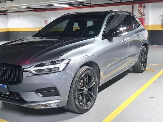 VOLVO-XC60-2.0 T5 GASOLINA MOMENTUM AWD GEARTRONIC VOLVO-XC60-2018