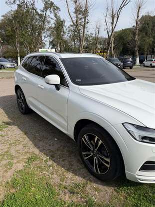 VOLVO-XC60-2018