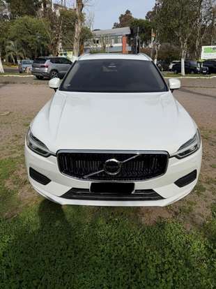 VOLVO-XC60-2.0 T5 GASOLINA MOMENTUM AWD GEARTRONIC VOLVO-XC60-2018