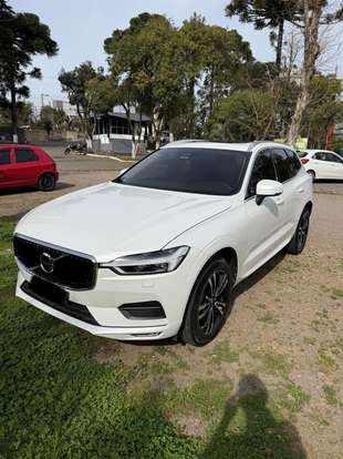 VOLVO-XC60-2018