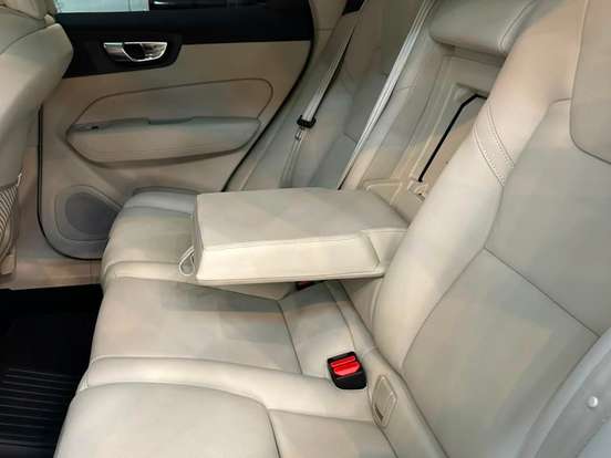 VOLVO-XC60-2.0 T8 RECHARGE PLUS AWD GEARTRONIC VOLVO-XC60-2024