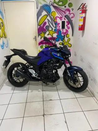YAMAHA MT-03 ABS YAMAHA MT-03 ABS