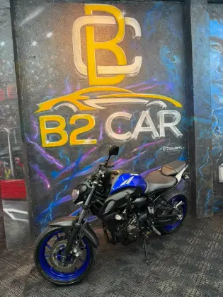 YAMAHA MT-07 ABS YAMAHA MT-07 ABS