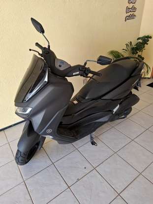 YAMAHA-NMAX CONNECTED 160 ABS-2024