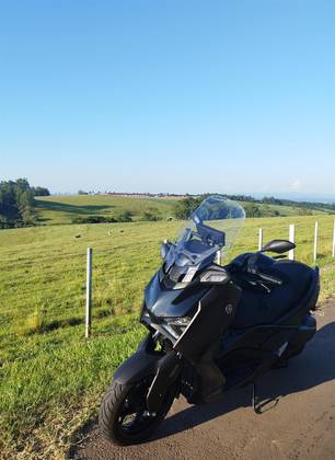YAMAHA XMAX 300 CONNECTED ABS 