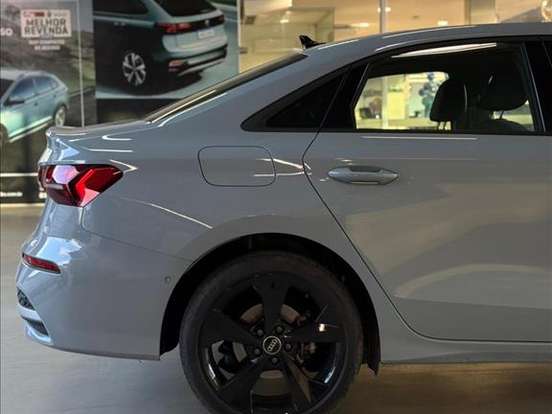 AUDI-A3-2.0 40 TFSI GASOLINA SEDAN ADVANCED S-TRONIC AUDI-A3-2025