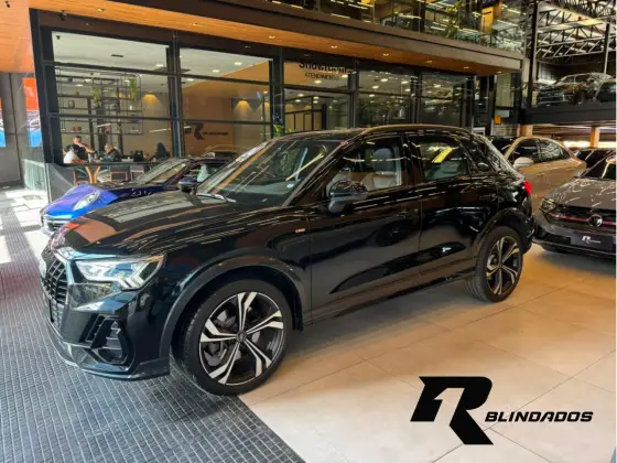 AUDI Q3 2.0 40 TFSI GASOLINA PERFORMANCE BLACK PLUS QUATTRO TIPTRONIC AUDI Q3 2.0 40 TFSI GASOLINA PERFORMANCE BLACK PLUS QUATTRO TIPTRONIC