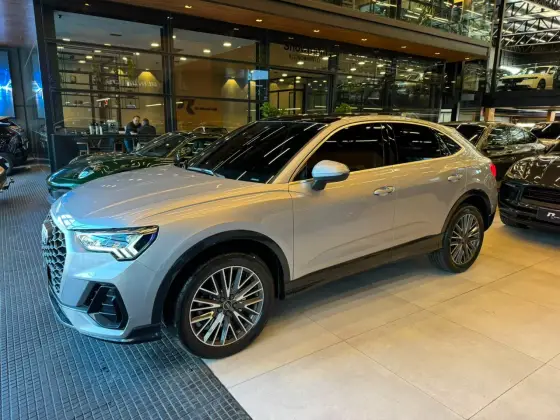 AUDI Q3 2.0 40 TFSI GASOLINA SPORTBACK PERFORMANCE QUATTRO TIPTRONIC AUDI Q3 2.0 40 TFSI GASOLINA SPORTBACK PERFORMANCE QUATTRO TIPTRONIC