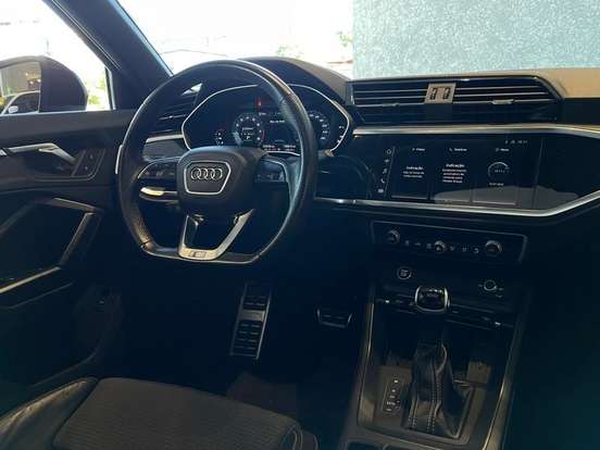 AUDI-Q3-2.0 40 TFSI GASOLINA PERFORMANCE BLACK QUATTRO TIPTRONIC AUDI-Q3-2023