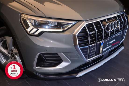 AUDI-Q3-2022