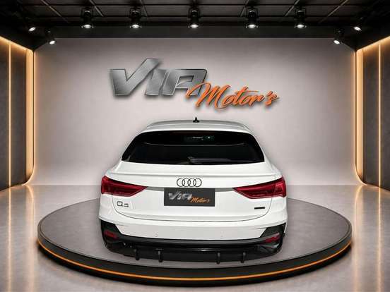 AUDI-Q3-2.0 40 TFSI GASOLINA PERFORMANCE QUATTRO TIPTRONIC AUDI-Q3-2022