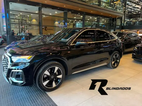 AUDI Q5 2.0 55 TFSIE PHEV SPORTBACK PERFORMANCE QUATTRO S TRONIC AUDI Q5 2.0 55 TFSIE PHEV SPORTBACK PERFORMANCE QUATTRO S TRONIC