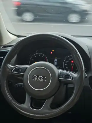 AUDI-Q5-2015