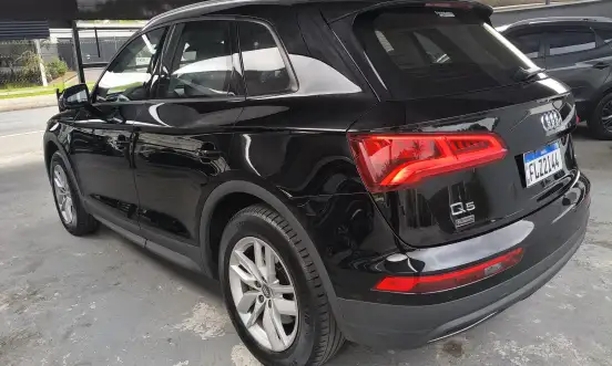 AUDI-Q5-2.0 TFSI GASOLINA PRESTIGE S TRONIC AUDI-Q5-2019