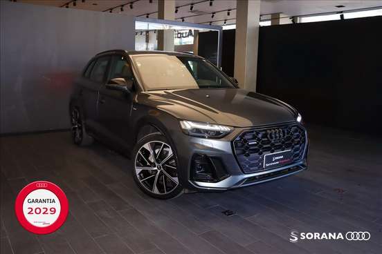 AUDI-Q5-2.0 45 TFSI GASOLINA S LINE BLACK QUATTRO S TRONIC AUDI-Q5-2024