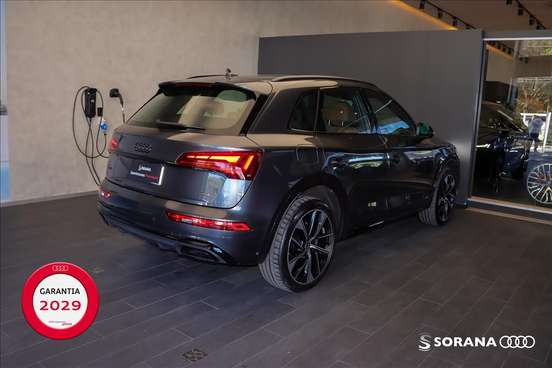 AUDI-Q5-2.0 45 TFSI GASOLINA S LINE BLACK QUATTRO S TRONIC AUDI-Q5-2024