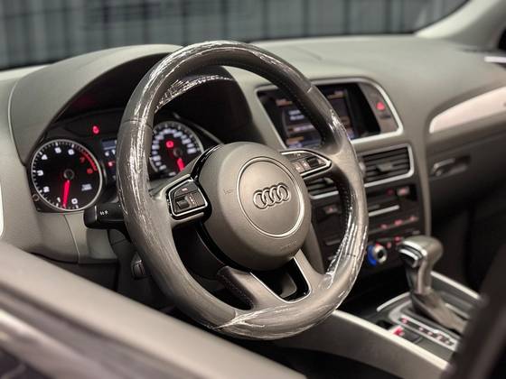 AUDI Q5 3.0 TFSI AMBITION V6 24V GASOLINA 4P AUTOMÁTICO