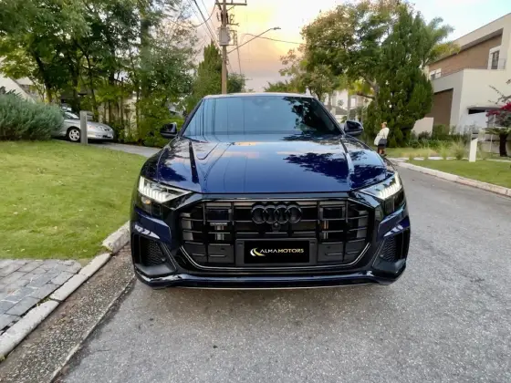 AUDI Q8 3.0 TFSI GASOLINA PERFORMANCE BLACK QUATTRO TIPTRONIC AUDI Q8 3.0 TFSI GASOLINA PERFORMANCE BLACK QUATTRO TIPTRONIC