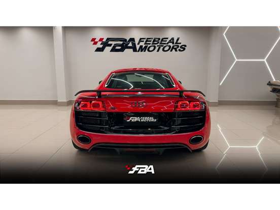 AUDI-R8-5.2 FSI QUATTRO V10 40V GASOLINA 2P R-TRONIC AUDI-R8-2009