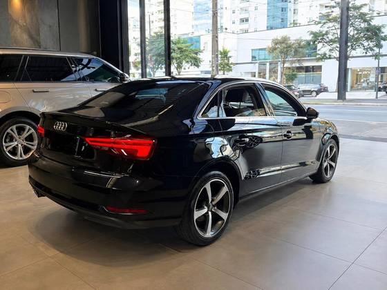 AUDI A3 1.4 TFSI FLEX SEDAN PRESTIGE PLUS 25 ANOS TIPTRONIC