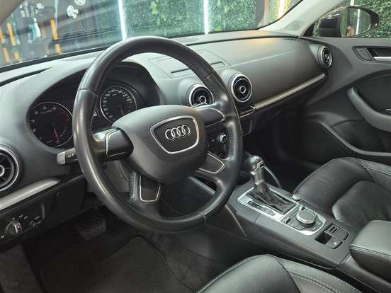 AUDI-A3-1.4 TFSI SEDAN ATTRACTION 16V FLEX 4P TIPTRONIC AUDI-A3-2016