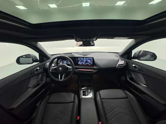 BMW-220i-2025