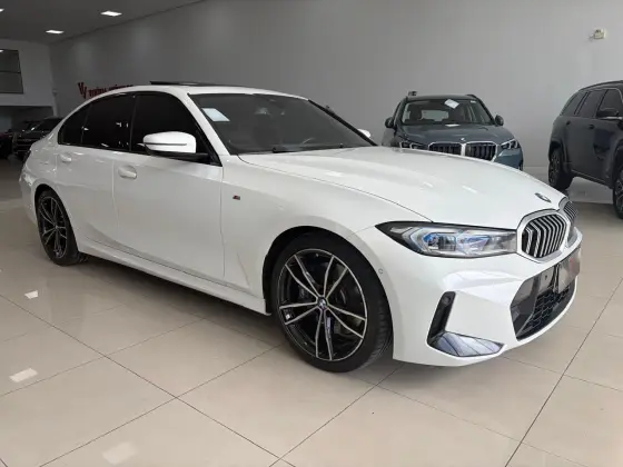 BMW 320i 2.0 16V TURBO FLEX M SPORT AUTOMÁTICO BMW 320i 2.0 16V TURBO FLEX M SPORT AUTOMÁTICO