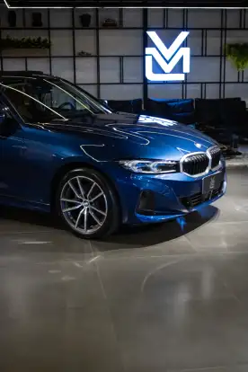 BMW-320i-2024