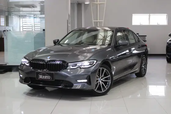 BMW 320i 2.0 16V TURBO GASOLINA SPORT AUTOMÁTICO BMW 320i 2.0 16V TURBO GASOLINA SPORT AUTOMÁTICO